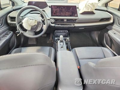 Zdjęcie 8 z 12 samochodu: 2024 TOYOTA PRIUS XLE VIN:JTDACAAU8R3046917 - miniatura