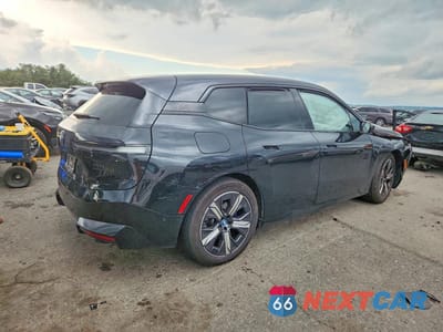 Trzecie zdjęcie samochodu z tyłu: 2023 BMW IX M60 VIN:WB533CF07PCK57903 - miniatura