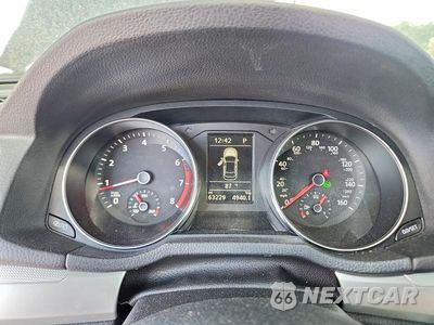 Zdjęcie 9 z 12 samochodu: 2018 VOLKSWAGEN PASSAT S VIN:1VWAA7A34JC024673 - miniatura
