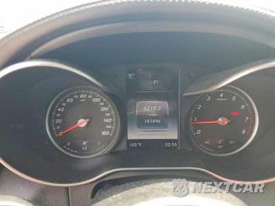 Zdjęcie 9 z 12 samochodu: 2016 MERCEDES-BENZ C 300 4MATIC VIN:55SWF4KB4GU119310 - miniatura