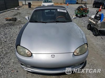 Piąte zdjęcie samochodu w środku: 2000 MAZDA MX-5 MIATA BASE VIN:JM1NB3532Y0143189 - miniatura