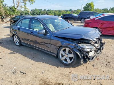 Czwarte zdjęcie samochodu z boku: 2011 MERCEDES-BENZ C 300 4MATIC VIN:WDDGF8BB0BR147174 - miniatura