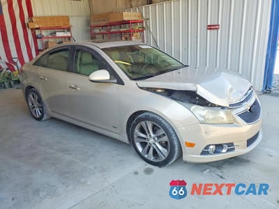 Czwarte zdjęcie samochodu z boku: 2012 CHEVROLET CRUZE LTZ VIN:1G1PH5SCXC7209178 - miniatura