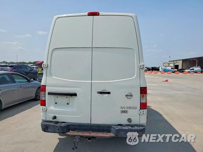 Zdjęcie 6 z 13 samochodu: 2014 NISSAN NV2500 DELIVERY VAN VIN:1N6BF0LY4EN105513 - miniatura