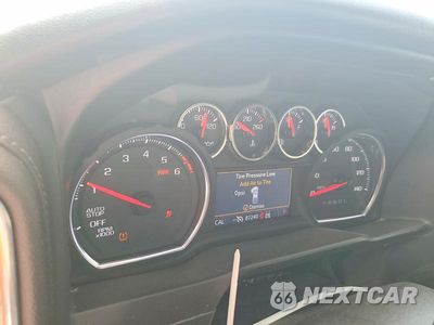Zdjęcie 9 z 12 samochodu: 2019 CHEVROLET SILVERADO K1500 LT VIN:1GCRYDED4KZ309584 - miniatura