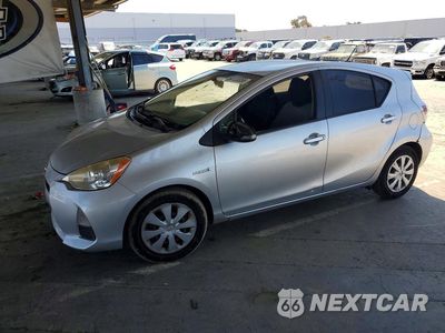 2014 TOYOTA PRIUS C ONE JTDKDTB32E1566927 - główne zdjęcie licytacji z USA - miniatura