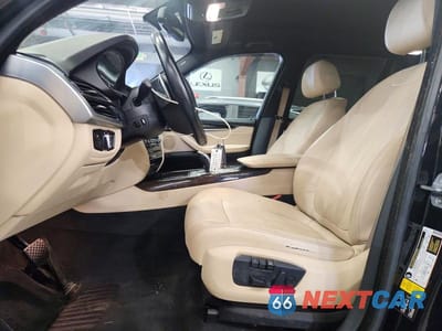 Zdjęcie 7 z 13 samochodu: 2018 BMW X5 XDRIVE35I VIN:5UXKR0C54J0X93213 - miniatura