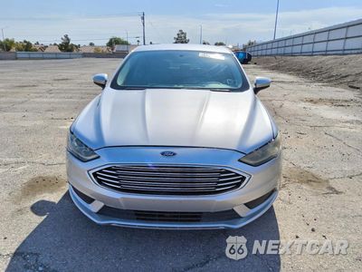 Piąte zdjęcie samochodu w środku: 2018 FORD FUSION S VIN:3FA6P0G73JR271036 - miniatura