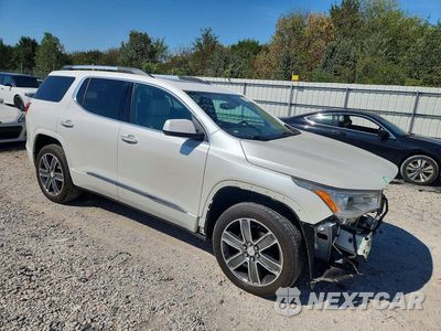 Czwarte zdjęcie samochodu z boku: 2017 GMC ACADIA DENALI VIN:1GKKNXLS8HZ266670 - miniatura