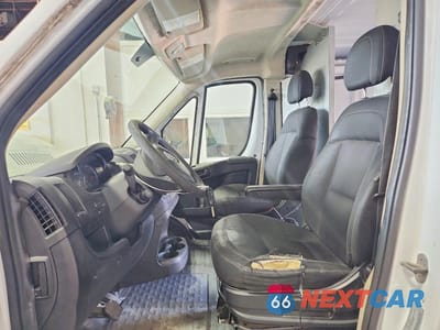 Zdjęcie 7 z 14 samochodu: 2017 RAM PROMASTER 1500 1500 STANDARD VIN:3C6TRVAG8HE525314 - miniatura