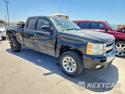 Czwarte zdjęcie samochodu z boku: 2007 CHEVROLET SILVERADO C1500 VIN:2GCEC190371687642 - miniatura