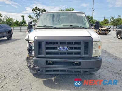 Piąte zdjęcie samochodu w środku: 2014 FORD ECONOLINE E250 VAN VIN:1FTNE2EW7EDA04739 - miniatura