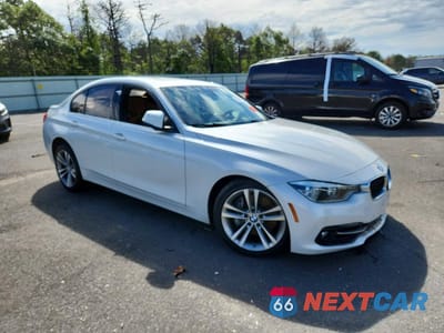 Czwarte zdjęcie samochodu z boku: 2016 BMW 3ER 340 XI VIN:WBA8B7G53GNT95583 - miniatura