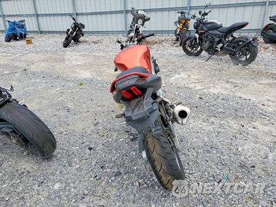 Czwarte zdjęcie samochodu z boku: 2003 SUZUKI SV650 VIN:JS1VP53A432106828 - miniatura