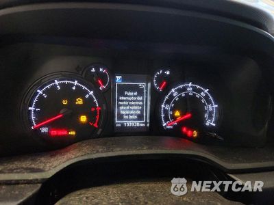 Zdjęcie 9 z 13 samochodu: 2021 TOYOTA 4RUNNER SR5 PREMIUM VIN:JTEFU5JR3M5244531 - miniatura