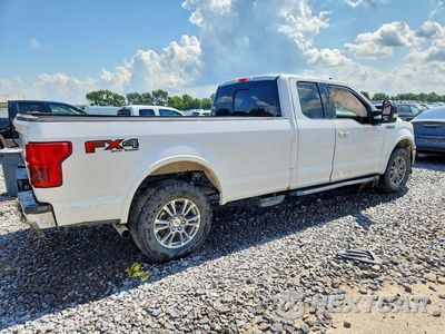 Trzecie zdjęcie samochodu z tyłu: 2020 FORD F150 SUPER CAB VIN:1FTEX1E55LKE64728 - miniatura