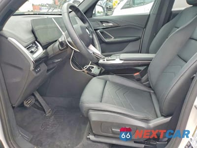 Zdjęcie 7 z 12 samochodu: 2026 BMW X1 XDRIVE28I VIN:WBX73EF00T5469285 - miniatura