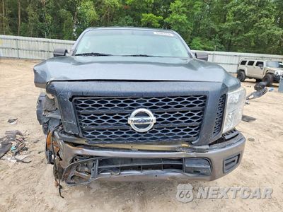 Piąte zdjęcie samochodu w środku: 2018 NISSAN TITAN S VIN:1N6AA1EK7JN534065 - miniatura