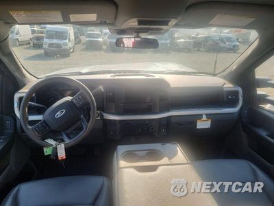 Zdjęcie 8 z 13 samochodu: 2024 FORD F350 SUPER DUTY VIN:1FD8W3GT6RED92092 - miniatura