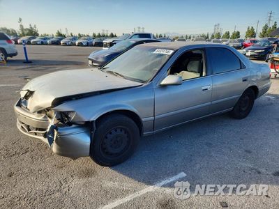 2001 TOYOTA CAMRY CE 4T1BG22K61U033623 - główne zdjęcie licytacji z USA - miniatura