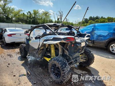 Trzecie zdjęcie samochodu z tyłu: 2018 CAN-AM MAVERICK X3 TURBO VIN:3JBVGAY48JK000663 - miniatura