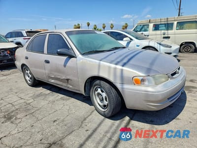 Czwarte zdjęcie samochodu z boku: 1999 TOYOTA COROLLA VE VIN:1NXBR12E5XZ155283 - miniatura