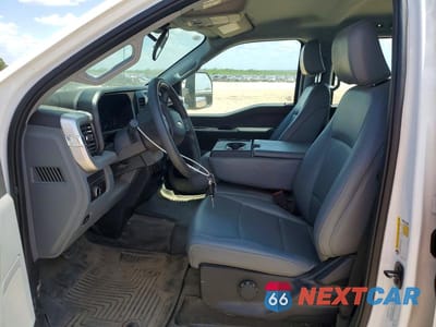 Zdjęcie 7 z 14 samochodu: 2025 FORD F250 SUPER DUTY VIN:1FT7W2AT8SED34929 - miniatura