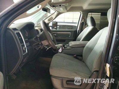 Zdjęcie 7 z 12 samochodu: 2017 RAM 2500 SLT VIN:3C6TR5DT6HG605935 - miniatura