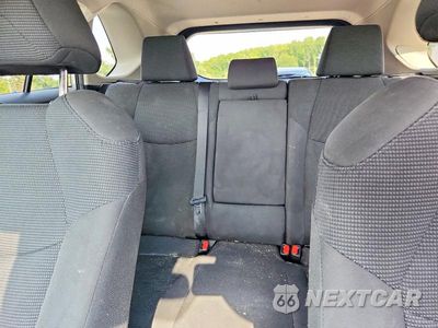 Zdjęcie 10 z 14 samochodu: 2019 TOYOTA RAV4 LE VIN:2T3H1RFV2KC008947 - miniatura