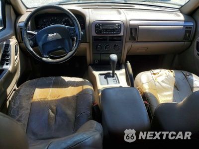 Zdjęcie 8 z 13 samochodu: 2002 JEEP GRAND CHEROKEE LAREDO VIN:1J8GX48S12C121959 - miniatura