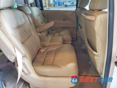 Zdjęcie 11 z 13 samochodu: 2008 HONDA ODYSSEY TOURING VIN:5FNRL38978B028264 - miniatura
