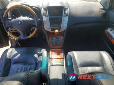 Zdjęcie 8 z 13 samochodu: 2008 LEXUS RX 350 VIN:2T2HK31U78C069734 - miniatura