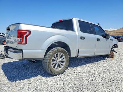 Trzecie zdjęcie samochodu z tyłu: 2016 FORD F150 SUPERCREW VIN:1FTEW1CFXGFA16627 - miniatura