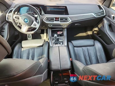 Zdjęcie 8 z 12 samochodu: 2022 BMW X5 XDRIVE45E VIN:5UXTA6C04N9K67944 - miniatura