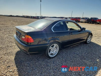 Trzecie zdjęcie samochodu z tyłu: 2001 BMW 330 CI VIN:WBABN53451JU33201 - miniatura