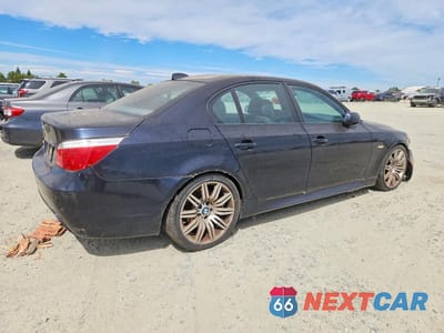 Trzecie zdjęcie samochodu z tyłu: 2010 BMW 550 I VIN:WBANW5C51ACT56432 - miniatura