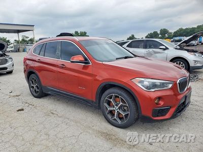 Czwarte zdjęcie samochodu z boku: 2018 BMW X1 SDRIVE28I VIN:WBXHU7C3XJ5H45516 - miniatura