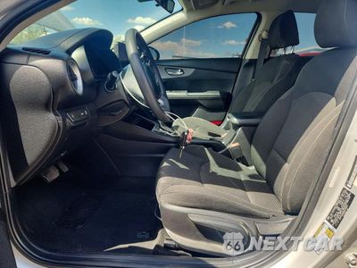 Zdjęcie 7 z 13 samochodu: 2021 KIA FORTE LXS VIN:3KPF24AD6ME334897 - miniatura