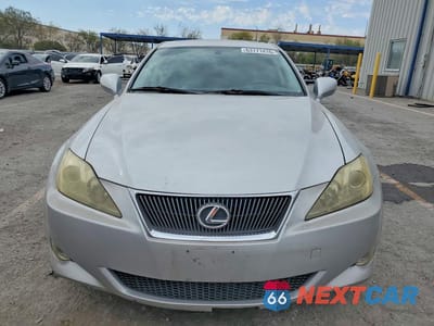 Piąte zdjęcie samochodu w środku: 2007 LEXUS IS 350 VIN:JTHBE262072012547 - miniatura
