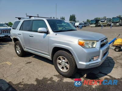Czwarte zdjęcie samochodu z boku: 2010 TOYOTA 4RUNNER SR5 VIN:JTEBU5JR1A5026856 - miniatura