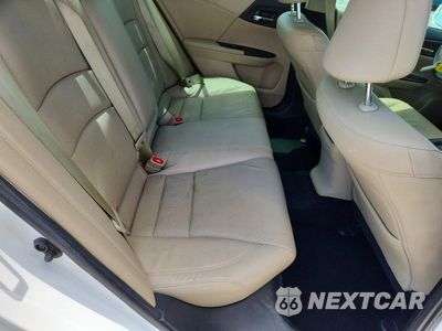 Zdjęcie 10 z 13 samochodu: 2017 HONDA ACCORD EXL VIN:1HGCR2F88HA067173 - miniatura
