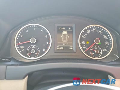 Zdjęcie 9 z 12 samochodu: 2017 VOLKSWAGEN TIGUAN S VIN:WVGAV7AX0HK019699 - miniatura