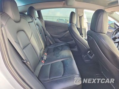 Zdjęcie 10 z 12 samochodu: 2022 TESLA MODEL 3 VIN:5YJ3E1EB7NF324568 - miniatura