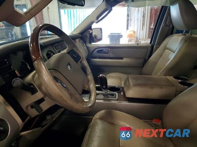 Zdjęcie 7 z 12 samochodu: 2010 FORD EXPEDITION EL LIMITED VIN:1FMJK2A52AEA38186 - miniatura