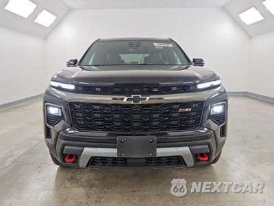 Piąte zdjęcie samochodu w środku: 2025 CHEVROLET TRAVERSE Z71 VIN:1GNEVJRS2SJ129475 - miniatura