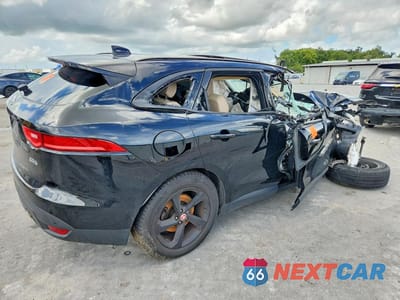 Trzecie zdjęcie samochodu z tyłu: 2018 JAGUAR F-PACE PREMIUM VIN:SADCJ2FX5JA275423 - miniatura