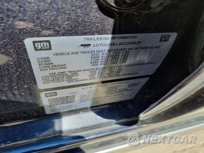 Zdjęcie 12 z 12 samochodu: 2025 GMC SIERRA K1500 DENALI ULTIMATE VIN:1GTUUHEL4SZ250525 - miniatura