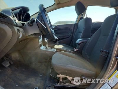 Zdjęcie 7 z 12 samochodu: 2016 FORD FIESTA SE VIN:3FADP4BJXGM111601 - miniatura