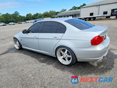 Drugie zdjęcie samochodu z przodu: 2011 BMW 335 I VIN:WBAPM5C51BE435801 - miniatura