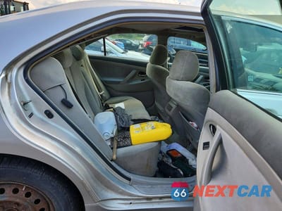 Zdjęcie 10 z 12 samochodu: 2008 TOYOTA CAMRY LE VIN:4T1BE46K18U217521 - miniatura